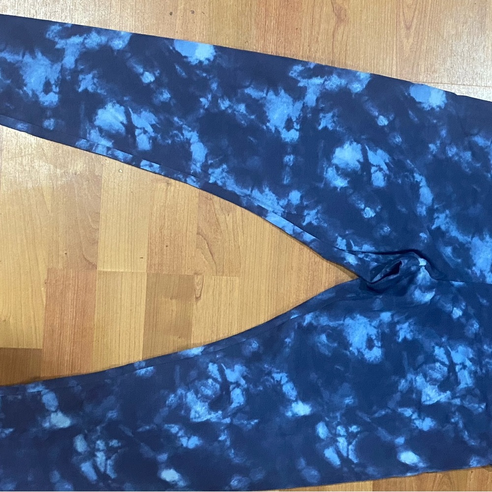 Leggings - Picture 2 of 3